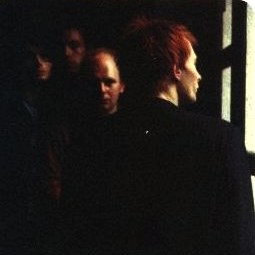 Radiohead, 1996, red Thom