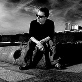 Thom Yorke, Radiohead, 1997, Paris