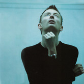 Thom Yorke, Radiohead, 1997, Paris